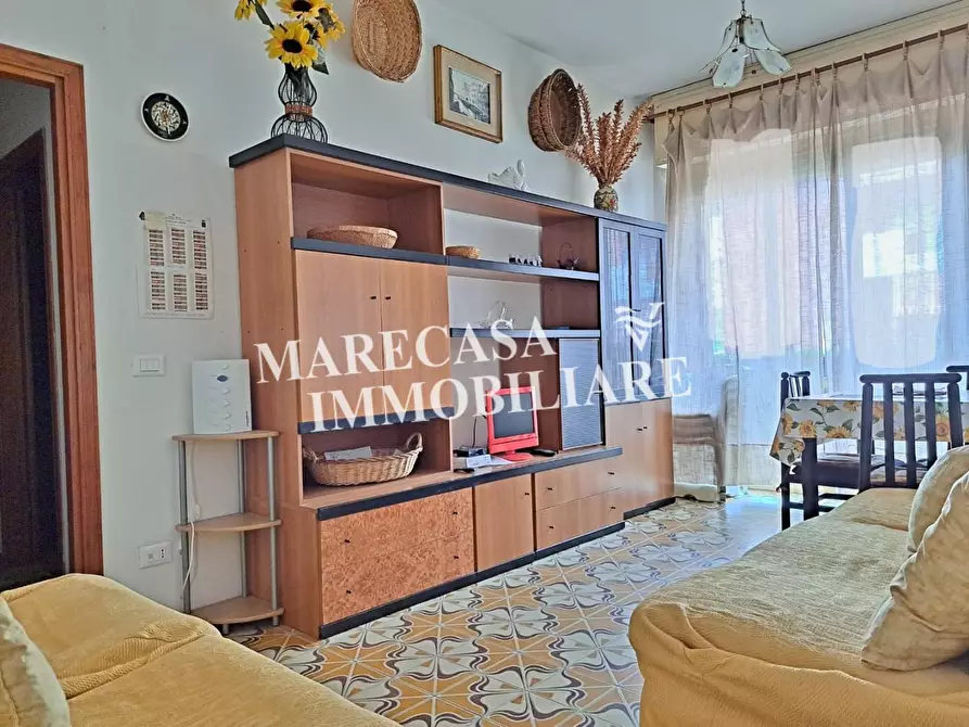 Immagine 6 di Appartamento in vendita  a Carrara