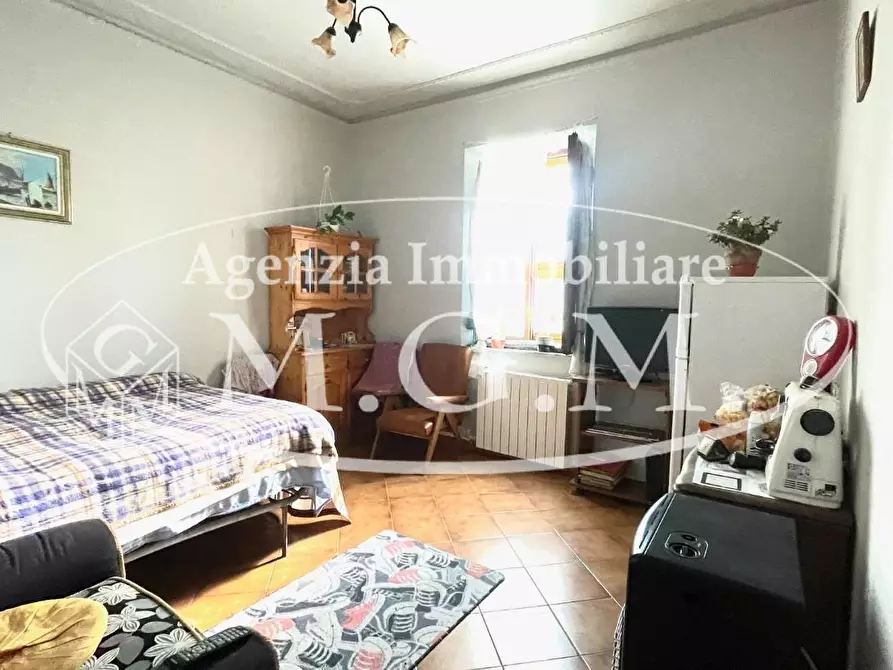 Immagine 25 di Casa indipendente in vendita  a Pontedera