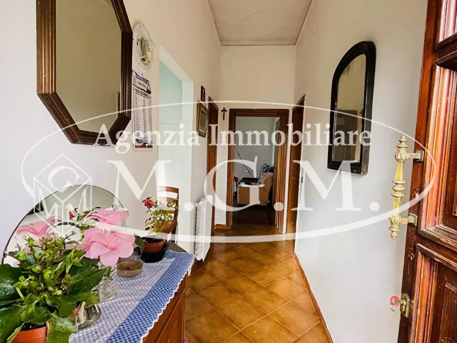 Immagine 21 di Casa indipendente in vendita  a Pontedera