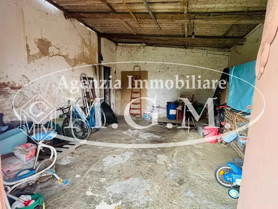 Immagine 19 di Casa indipendente in vendita  a Pontedera