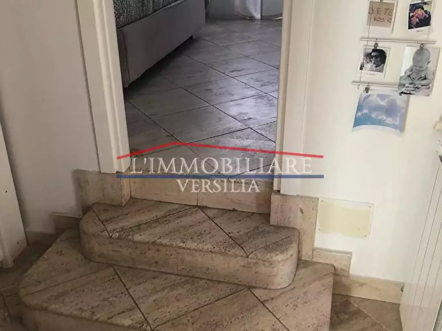 Immagine 9 di Appartamento in vendita  a Carrara