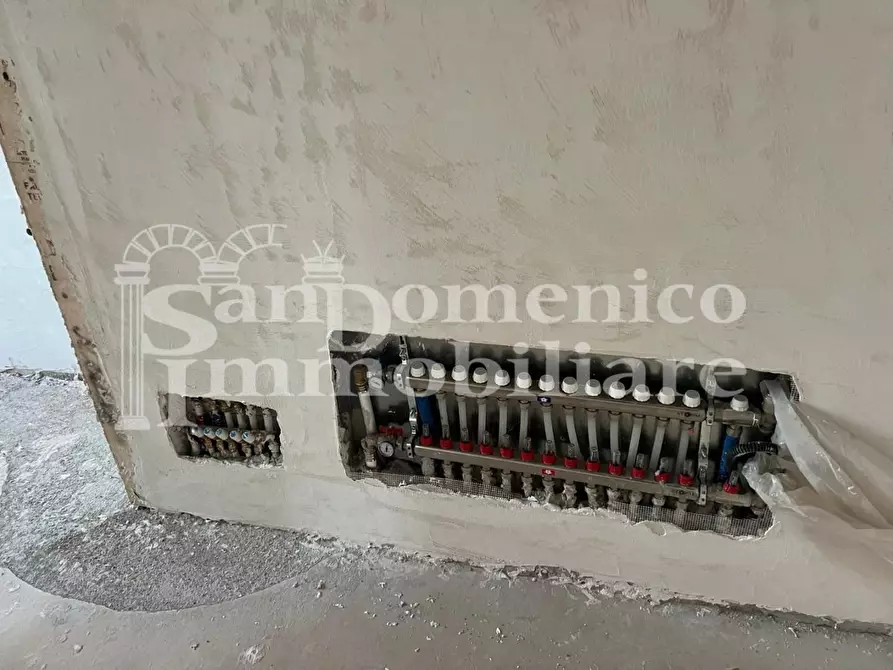 Immagine 15 di Appartamento in vendita  a Cascina