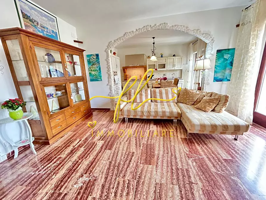 Immagine 4 di Appartamento in vendita  a Porto Azzurro