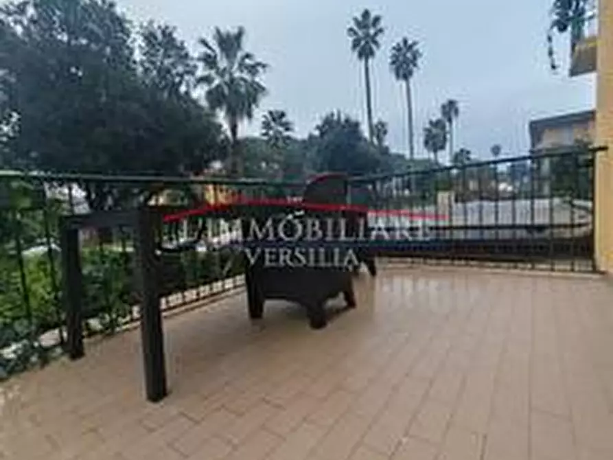 Immagine 27 di Albergo/B&B/Residence in vendita  a Massa