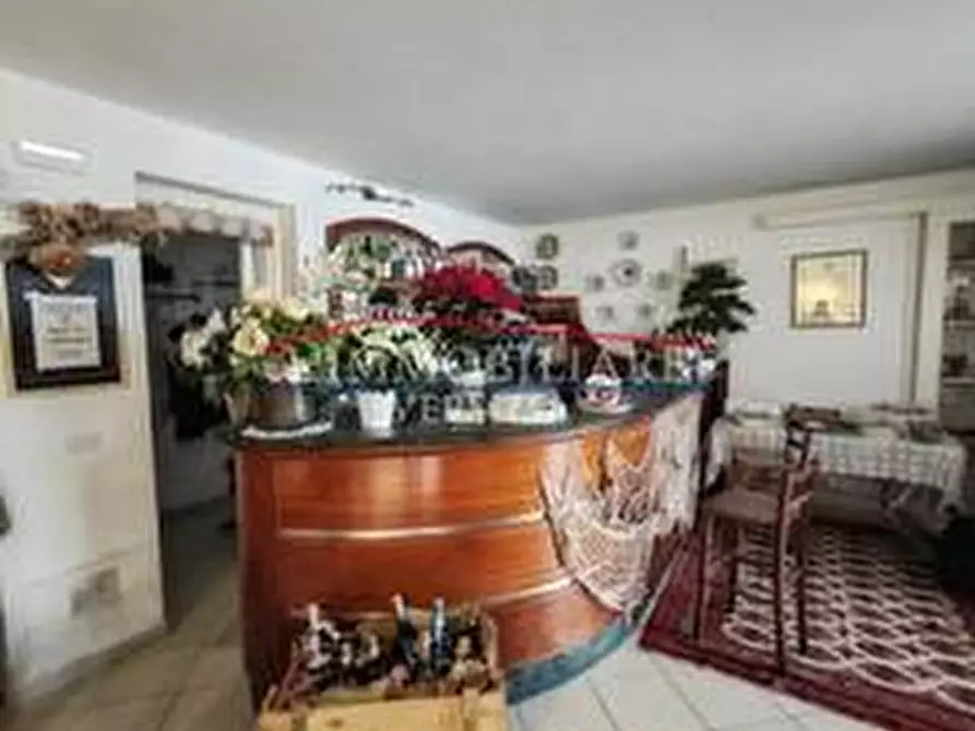 Immagine 8 di Albergo/B&B/Residence in vendita  a Massa