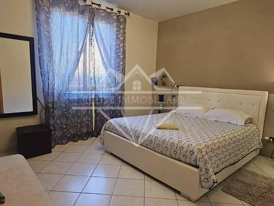 Immagine 17 di Appartamento in vendita  a Carrara