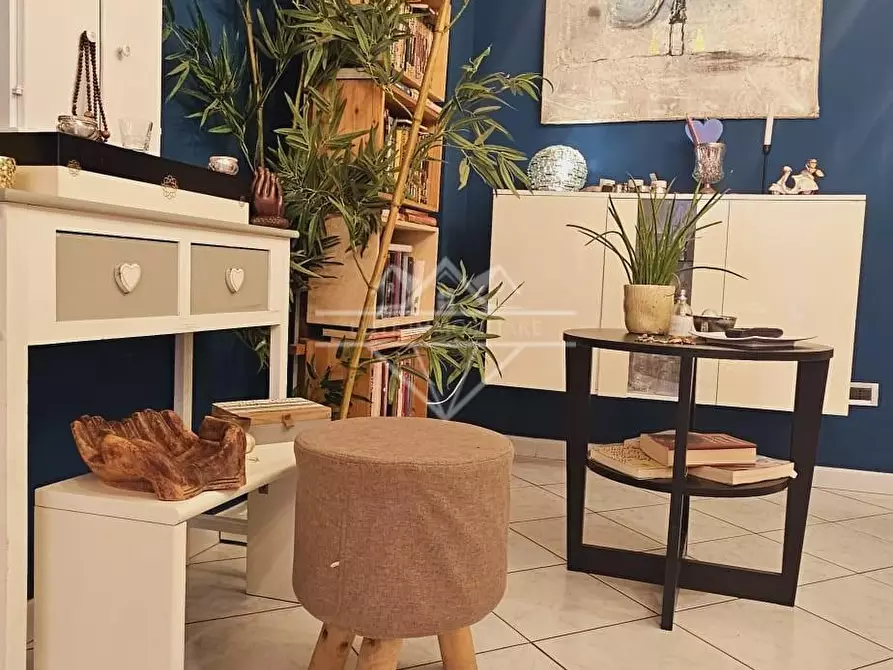 Immagine 9 di Appartamento in vendita  a Carrara