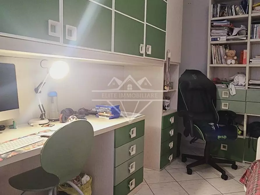 Immagine 20 di Appartamento in vendita  a Carrara