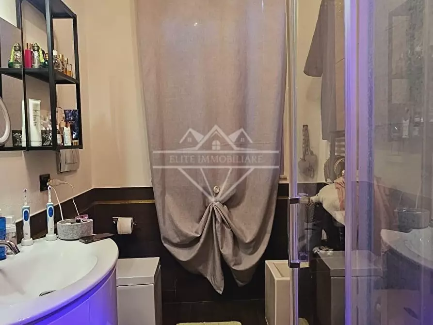 Immagine 24 di Appartamento in vendita  a Carrara