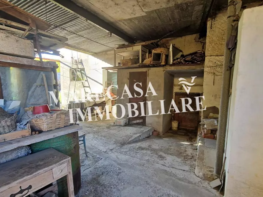 Immagine 26 di Casa indipendente in vendita  a Aulla