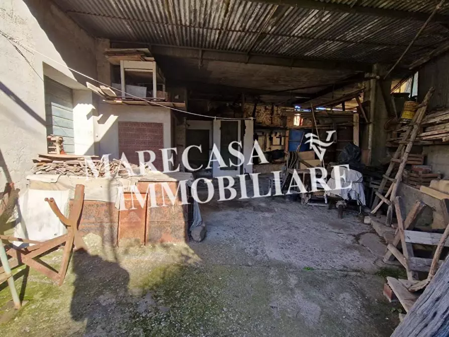Immagine 27 di Casa indipendente in vendita  a Aulla