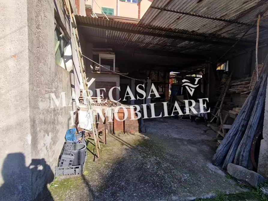 Immagine 28 di Casa indipendente in vendita  a Aulla