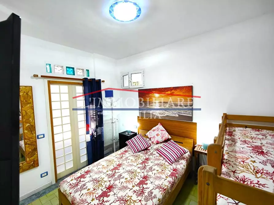 Immagine 30 di Appartamento in vendita  a Carrara