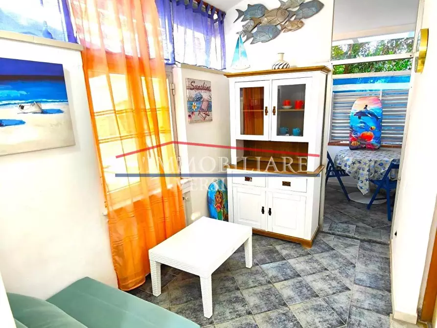 Immagine 19 di Appartamento in vendita  a Carrara