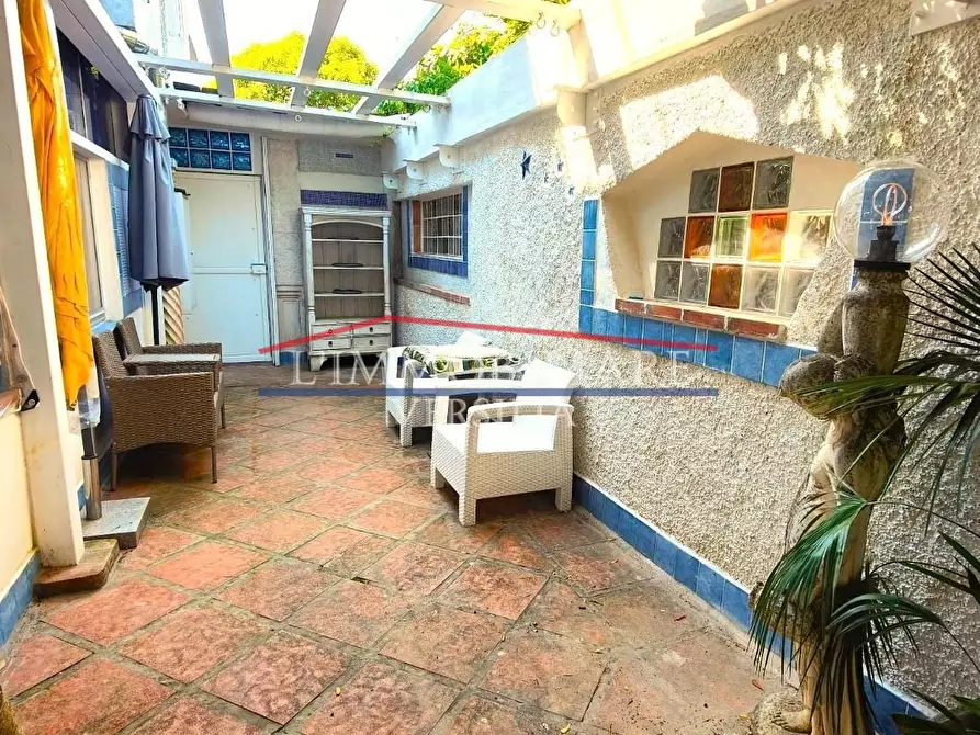 Immagine 4 di Appartamento in vendita  a Carrara