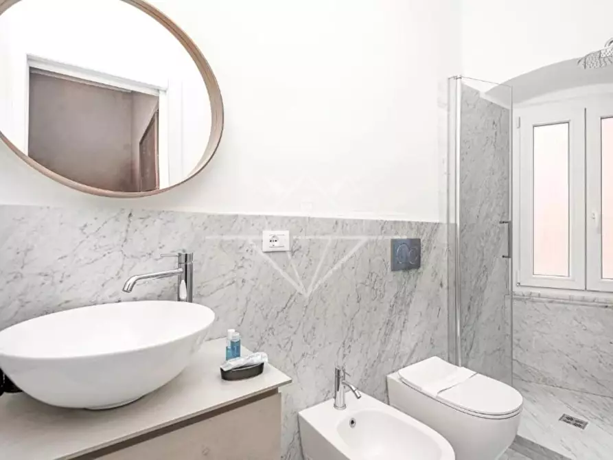 Immagine 7 di Appartamento in vendita  a Carrara