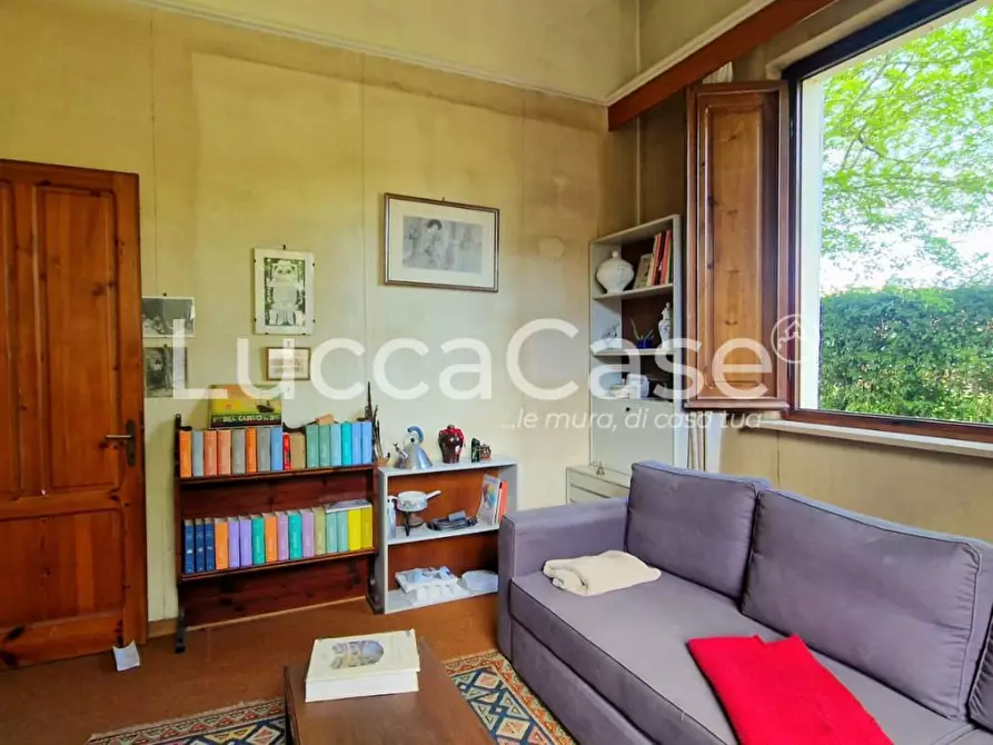 Immagine 14 di Villa in vendita  a Porcari