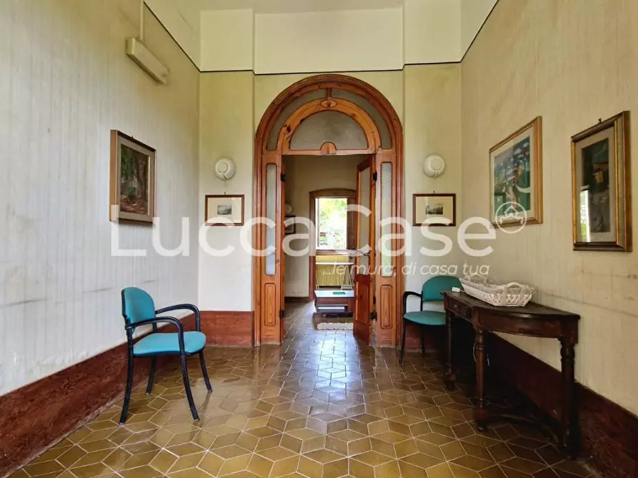 Immagine 4 di Villa in vendita  a Porcari