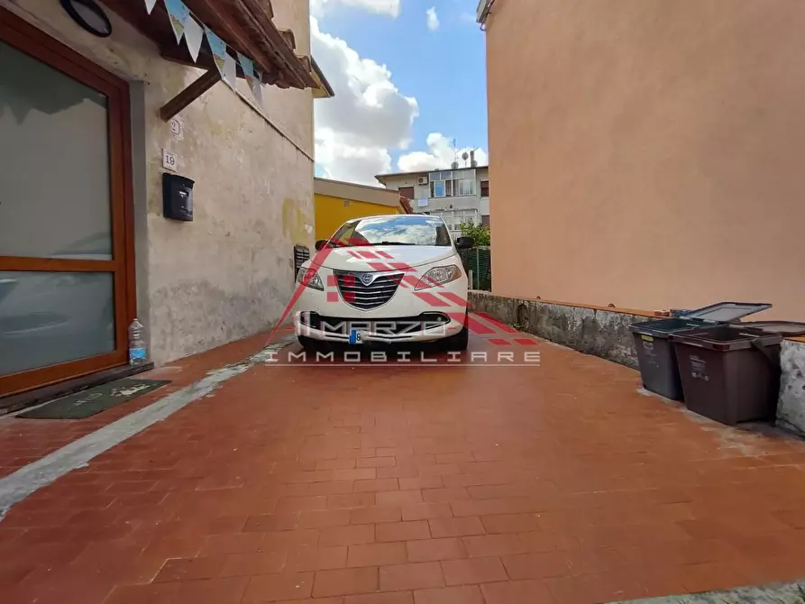 Immagine 9 di Terratetto in vendita  a Calcinaia