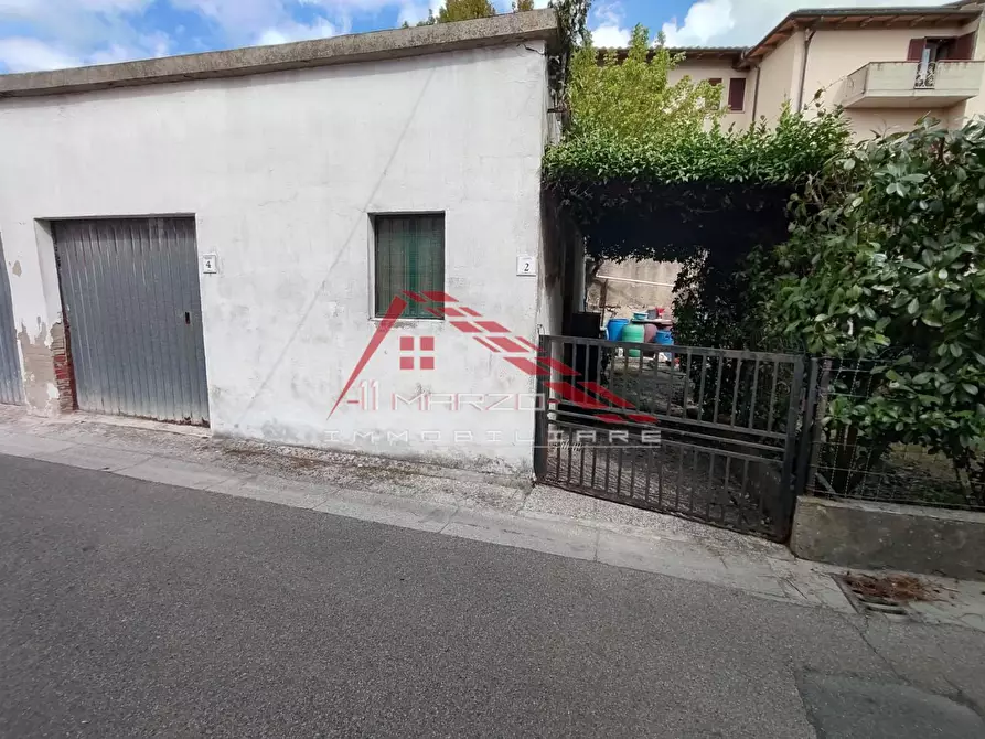 Immagine 12 di Terratetto in vendita  a Calcinaia