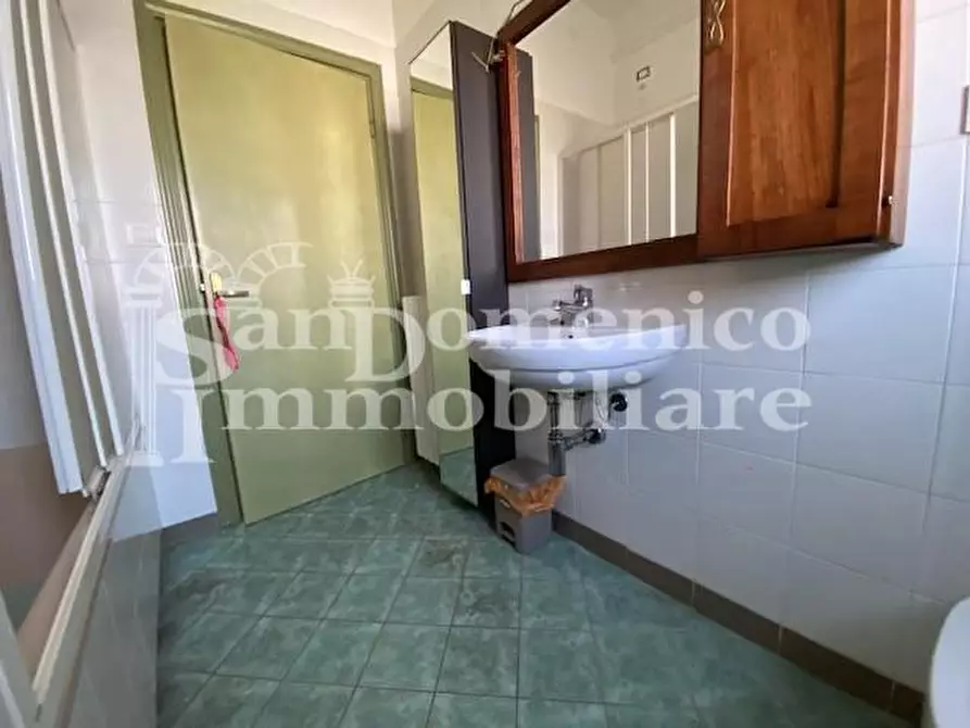 Immagine 8 di Appartamento in vendita  a Cascina