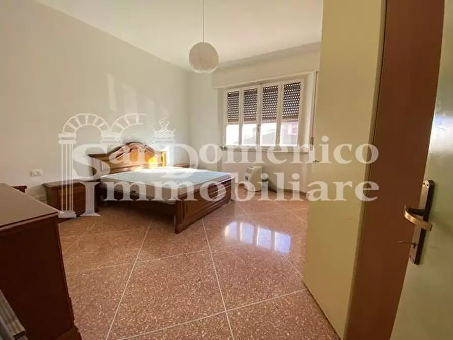 Immagine 1 di Villa in vendita  a Cascina