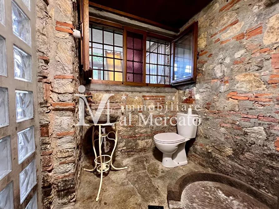 Immagine 14 di Villetta a schiera in vendita  a Viareggio