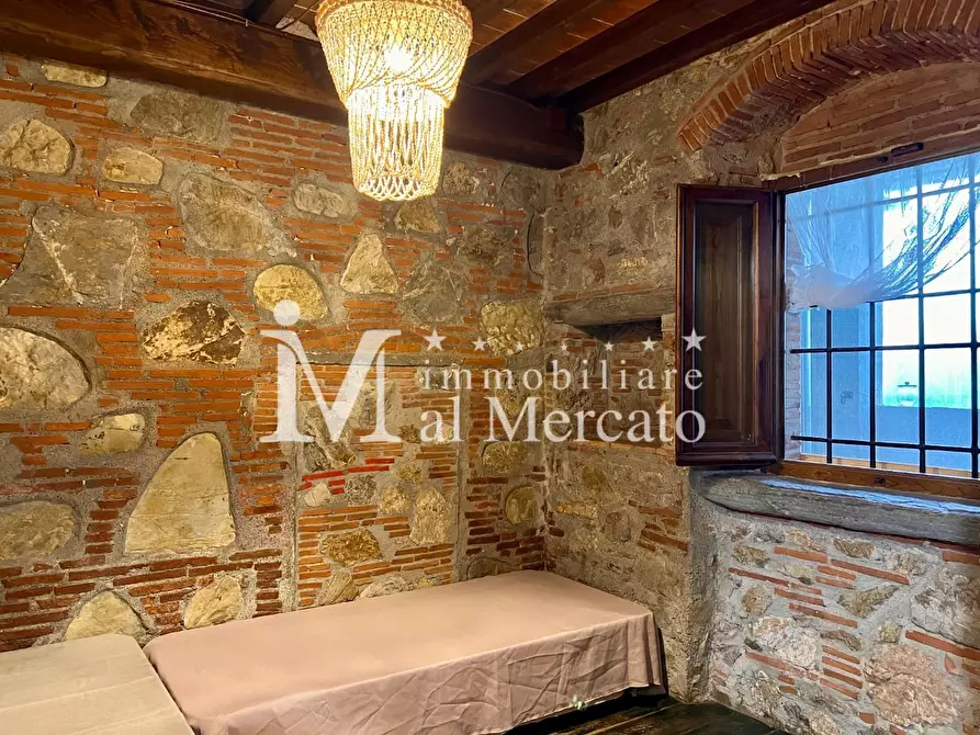 Immagine 26 di Villetta a schiera in vendita  a Viareggio