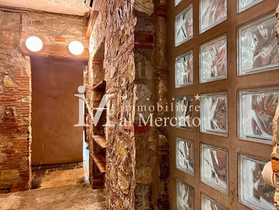 Immagine 19 di Villetta a schiera in vendita  a Viareggio