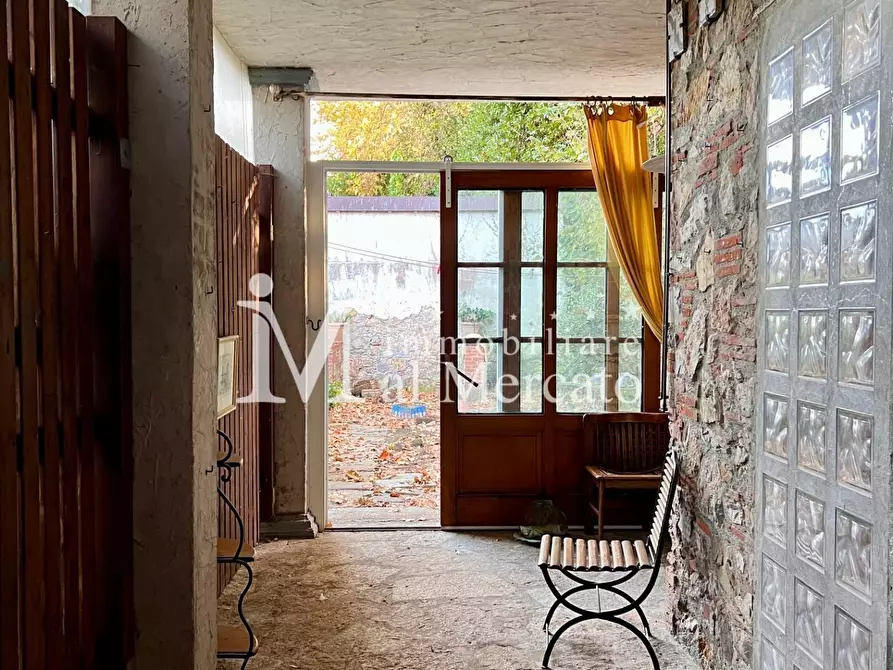 Immagine 33 di Villetta a schiera in vendita  a Viareggio