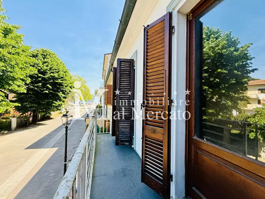 Immagine 45 di Villetta a schiera in vendita  a Viareggio