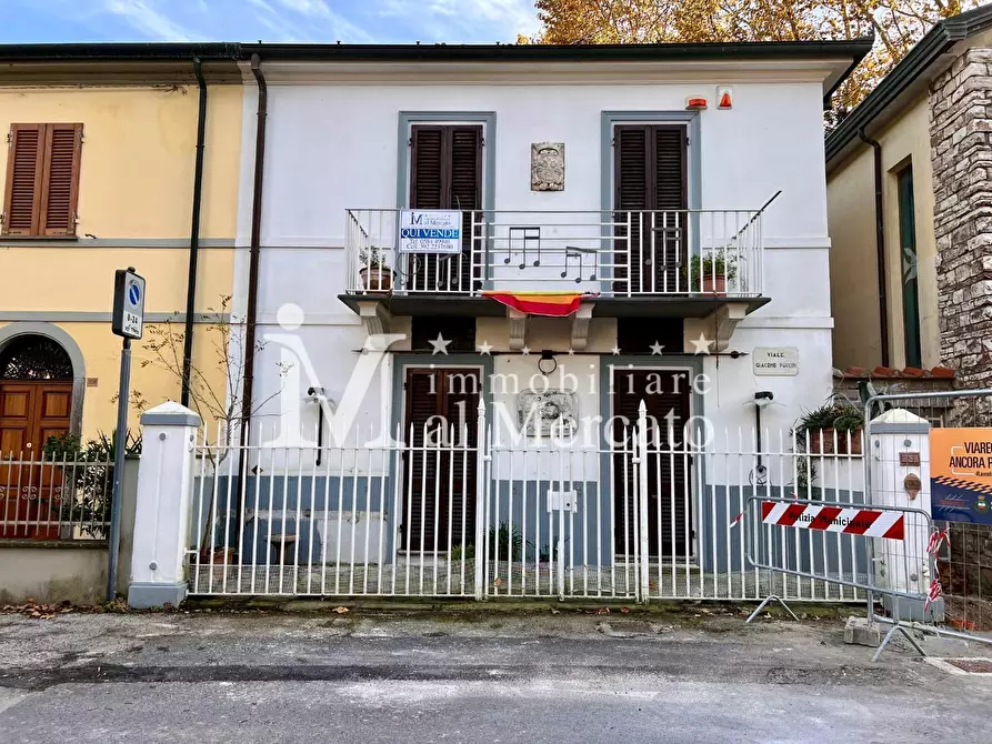 Immagine 6 di Villetta a schiera in vendita  a Viareggio