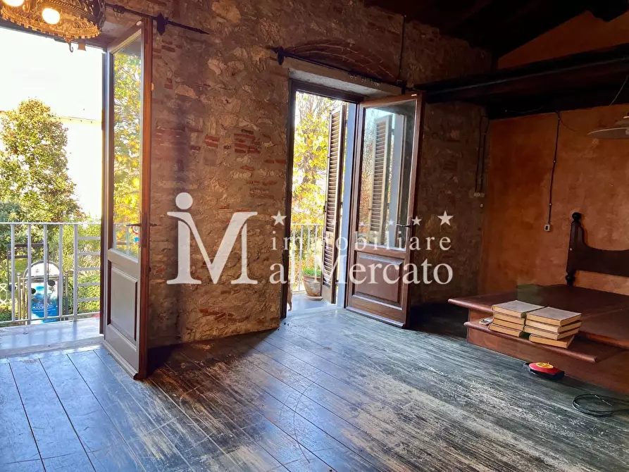 Immagine 59 di Villetta a schiera in vendita  a Viareggio