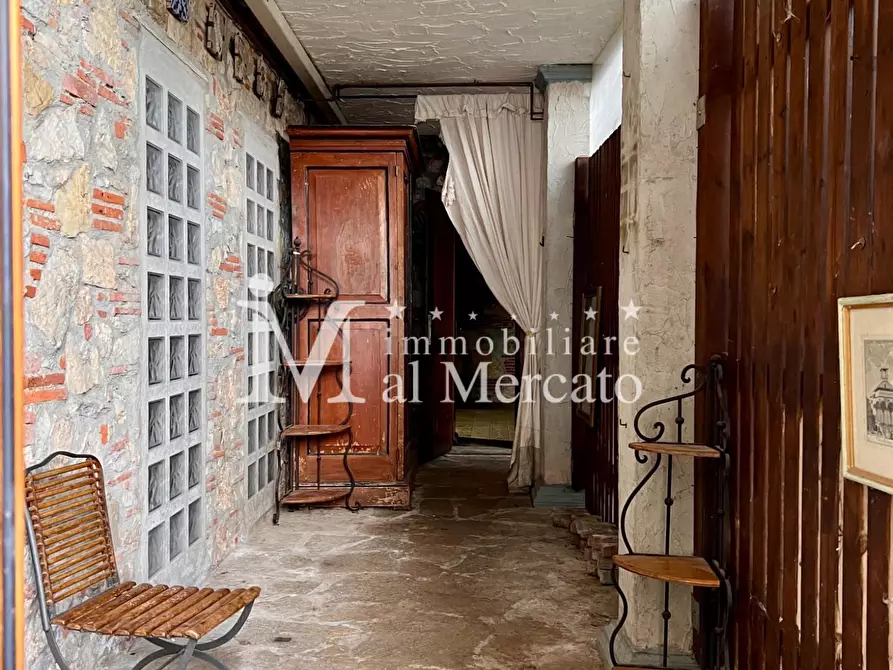 Immagine 35 di Villetta a schiera in vendita  a Viareggio