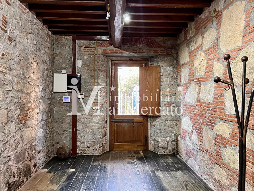 Immagine 29 di Villetta a schiera in vendita  a Viareggio