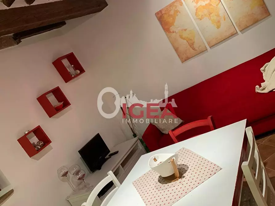 Immagine 2 di Appartamento in vendita  a Sovicille