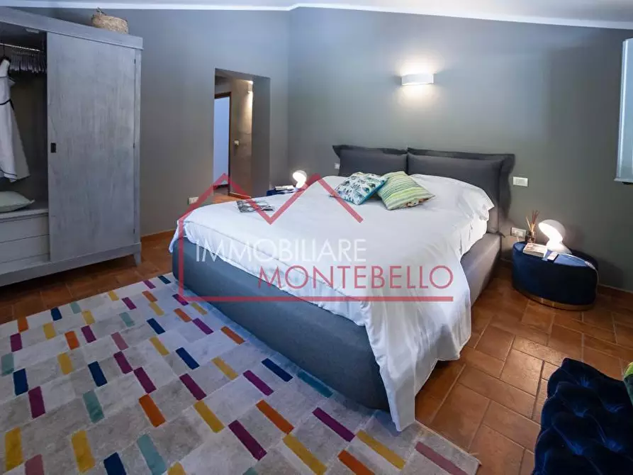 Immagine 10 di Rustico / casale in vendita  a Camaiore