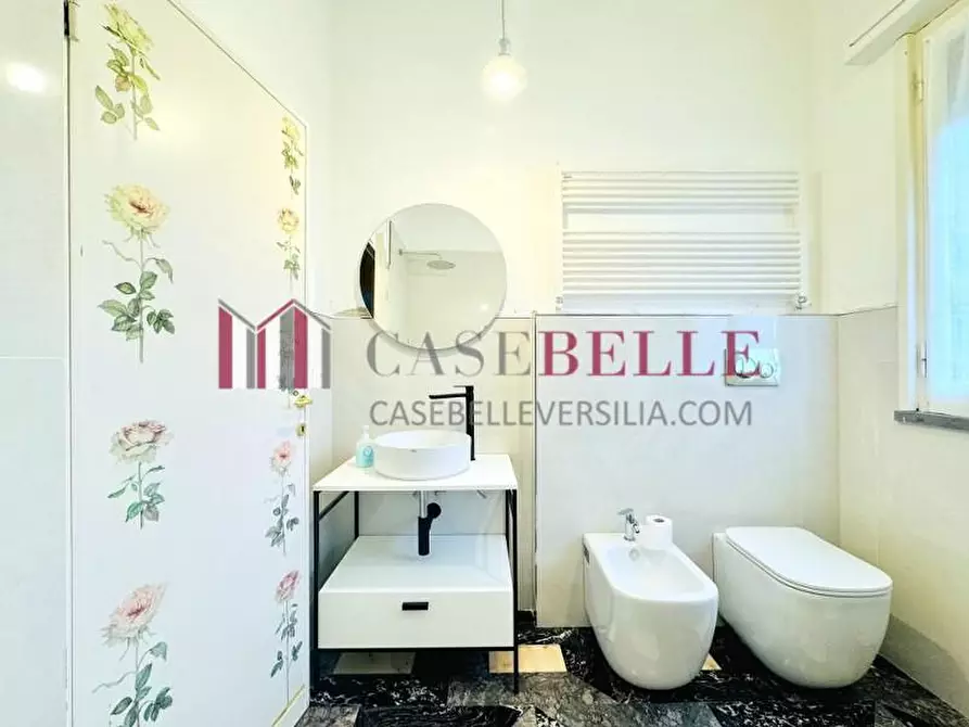 Immagine 31 di Casa bifamiliare in affitto  a Forte Dei Marmi