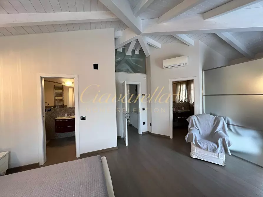 Immagine 41 di Villa in vendita  a Forte Dei Marmi