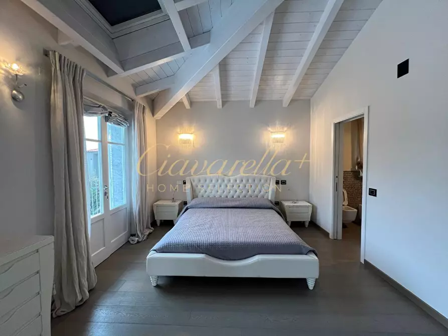 Immagine 37 di Villa in vendita  a Forte Dei Marmi