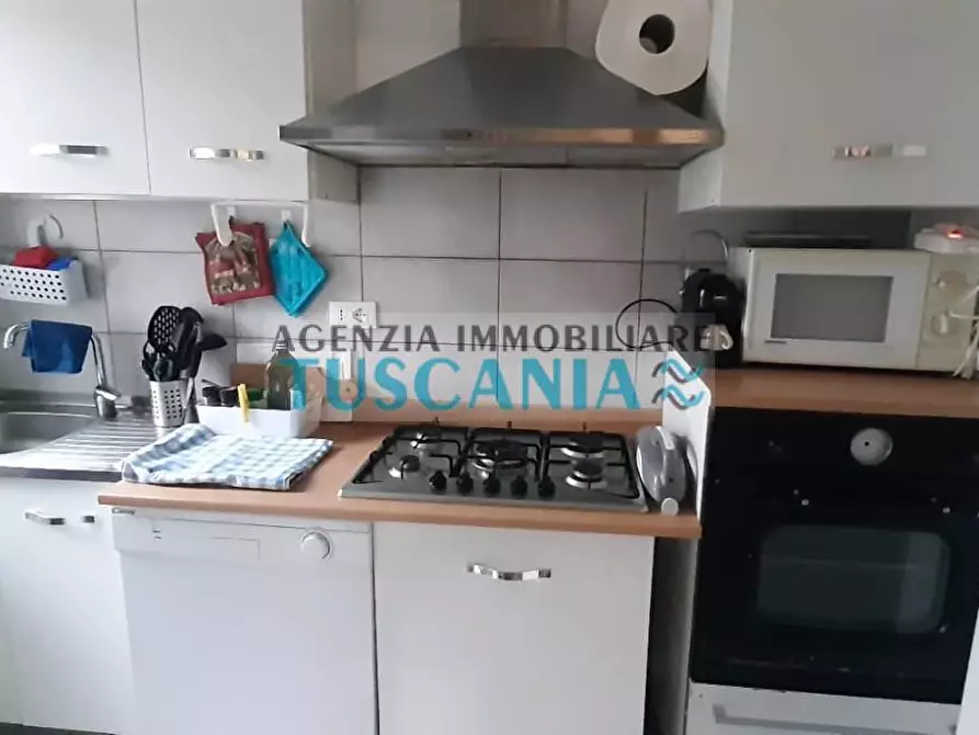 Immagine 5 di Appartamento in vendita  a Cecina