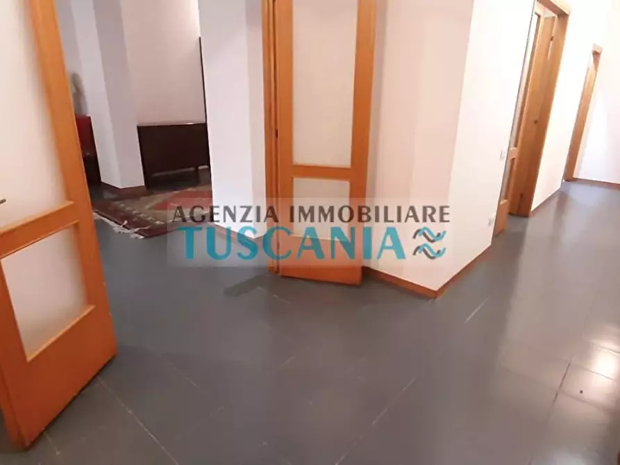Immagine 6 di Appartamento in vendita  a Cecina