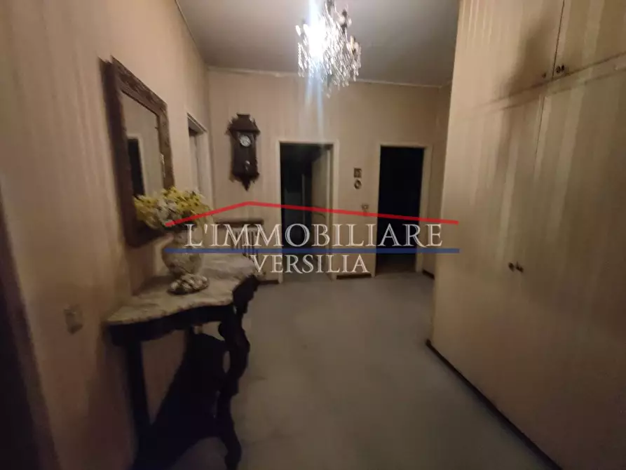 Immagine 3 di Appartamento in vendita  a Massa