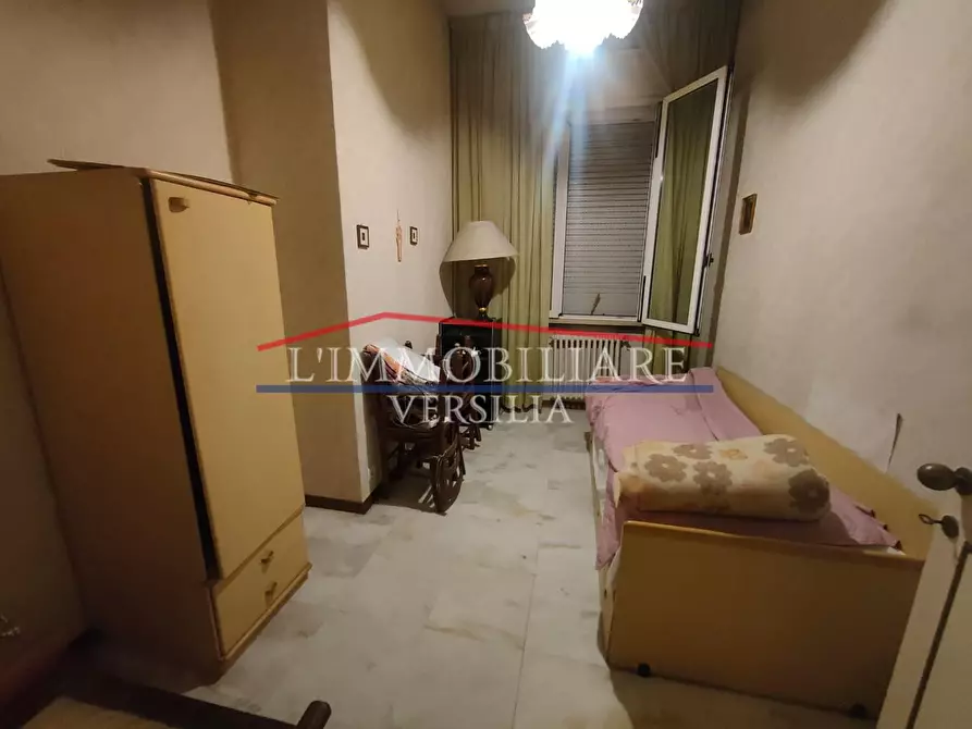 Immagine 13 di Appartamento in vendita  a Massa