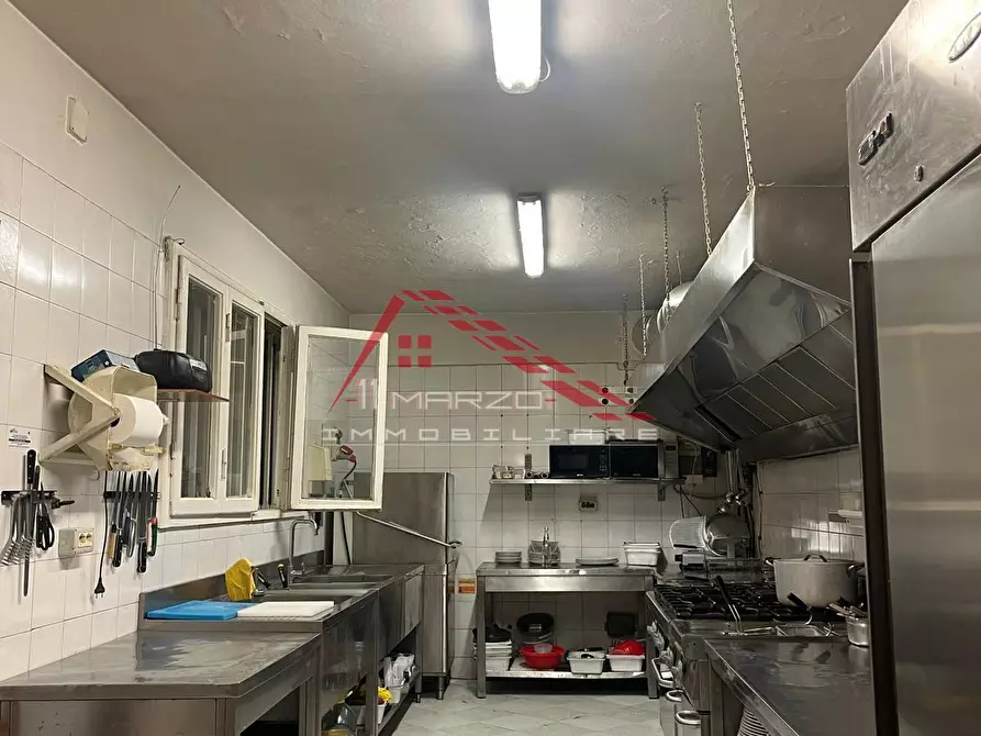 Immagine 13 di Bar / Ristorante in vendita  a Pisa