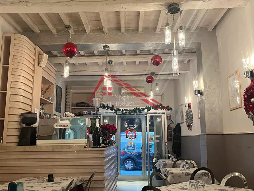 Immagine 2 di Bar / Ristorante in vendita  a Pisa