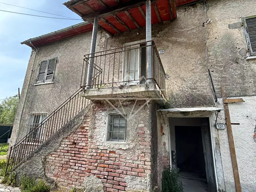 Immagine 2 di Casa semindipendente in vendita  a Pietrasanta