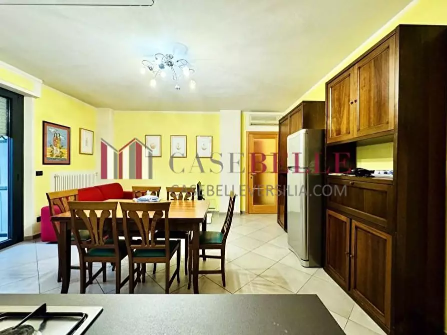 Immagine 3 di Appartamento in affitto  a Camaiore