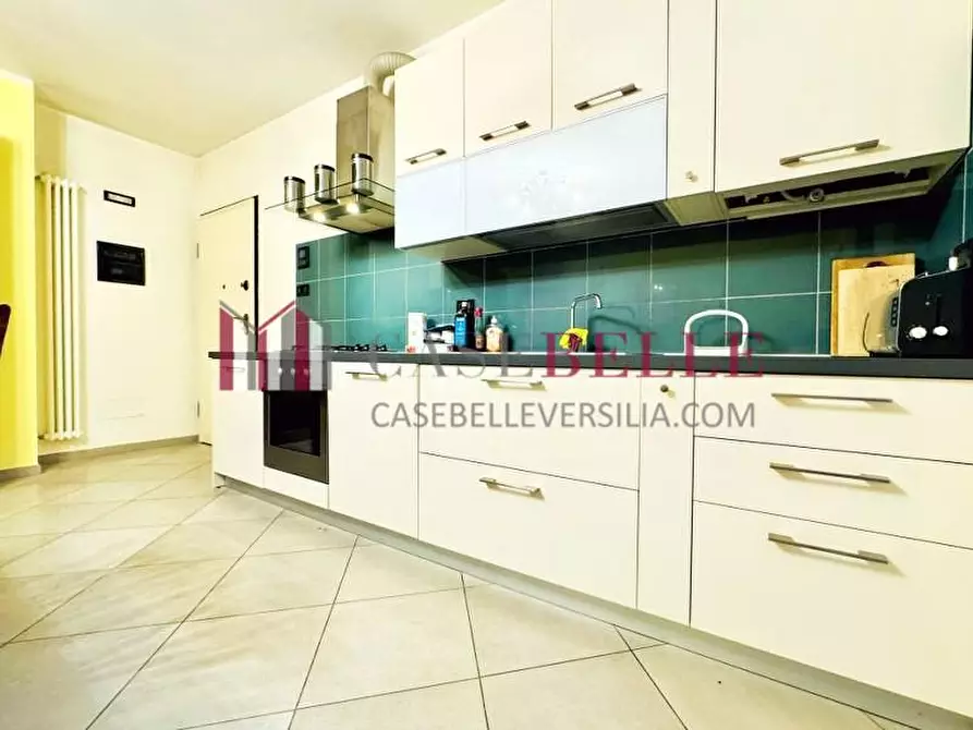 Immagine 8 di Appartamento in affitto  a Camaiore