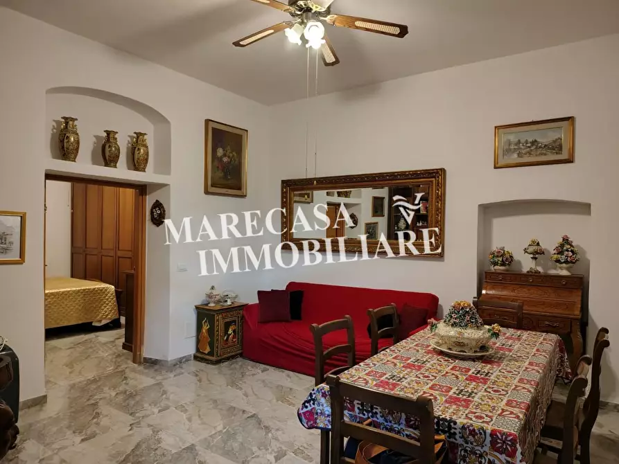 Immagine 6 di Appartamento in vendita  a Carrara